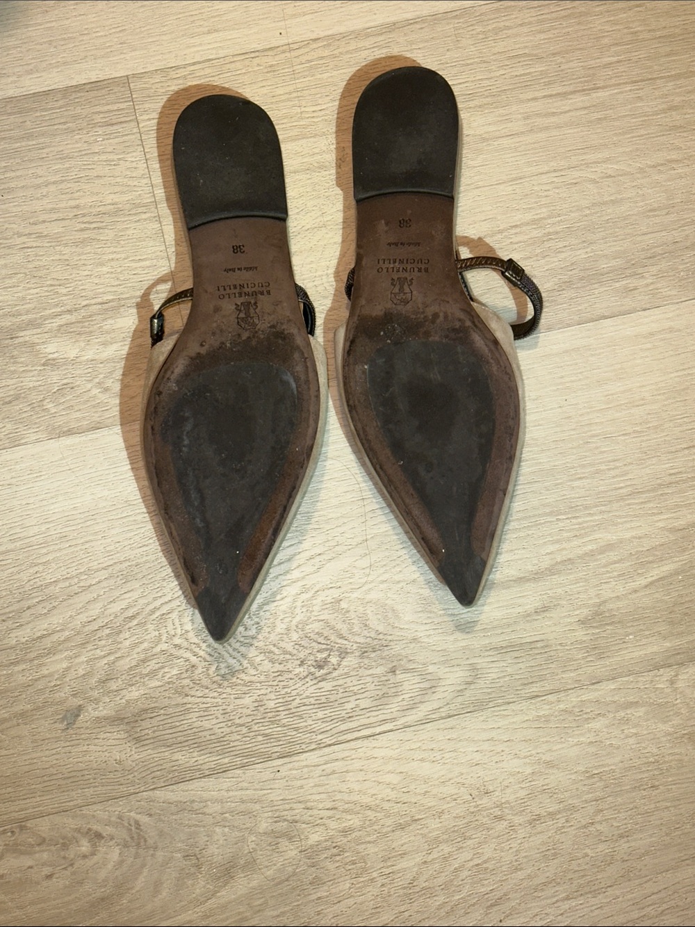 Brunello Cucinelli Taupe Pointed-Toe Slingback Mules with Monili Strap - Picture 4 of 13